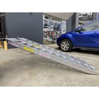 3 Tonne 2.7 Metre X 290mm Aluminium Loading Ramps Heavy Duty Rubber Track Use